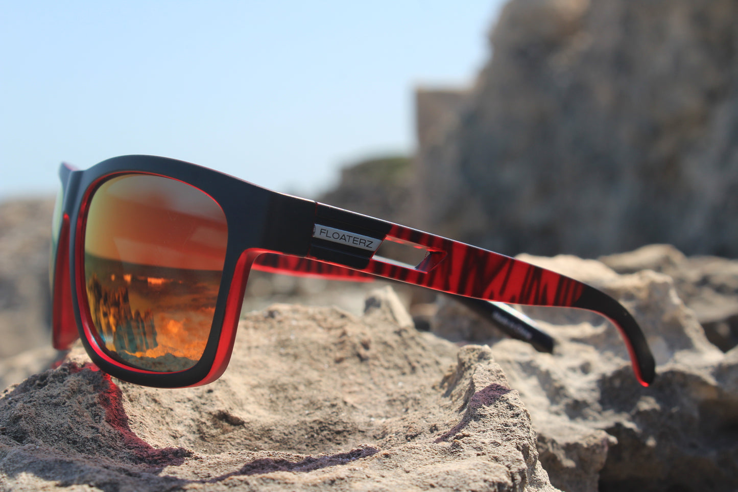 Montebello Islands Red - Floating Polarized Sunnies